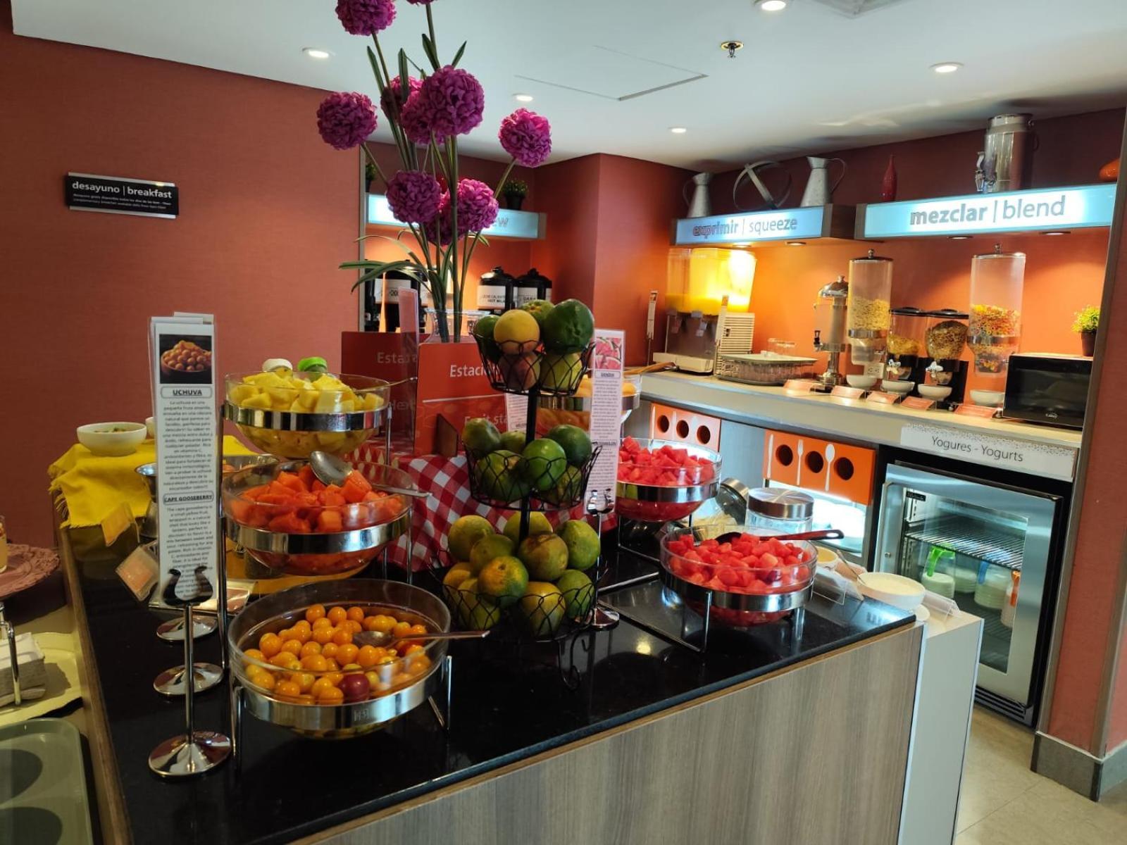 Hampton By Hilton Bogota Usaquen Екстер'єр фото